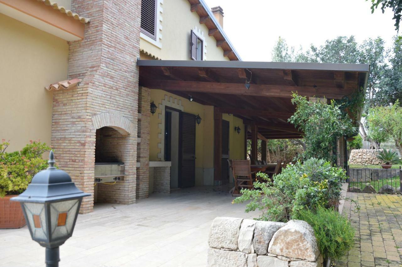 Villa Giulia - Sicilian Luxury Garden Пунта-Секка Екстер'єр фото