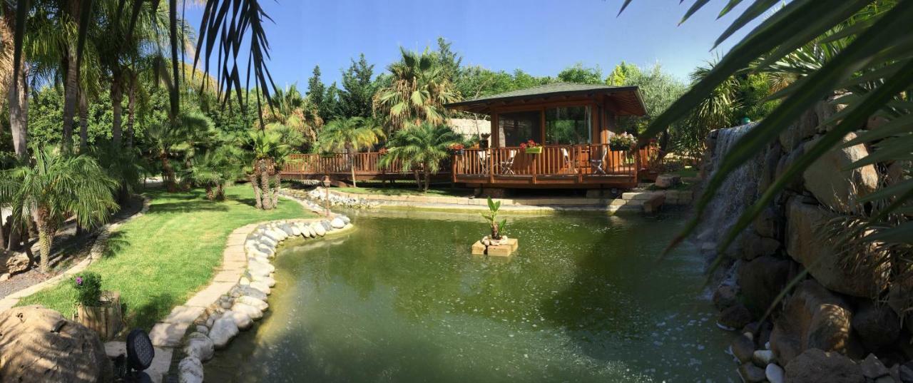 Villa Giulia - Sicilian Luxury Garden Пунта-Секка Екстер'єр фото